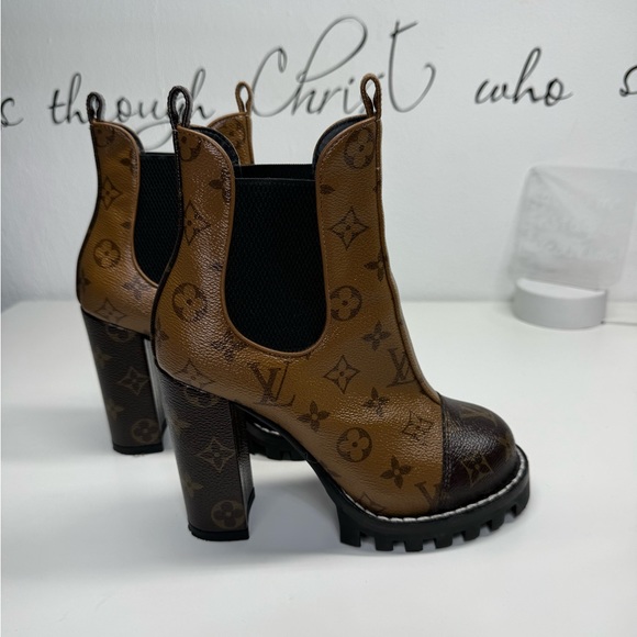 Louis Vuitton boots reverse - Picture 9 of 12